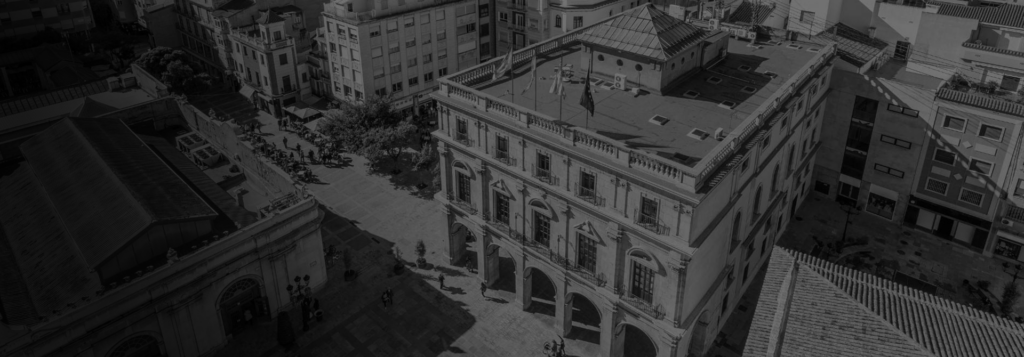 Mantenimiento de ascensores en Castellón y servicios técnicos de Ascensores Domingo para la rehabilitación de edificios y comunidades en el centro de la ciudad.